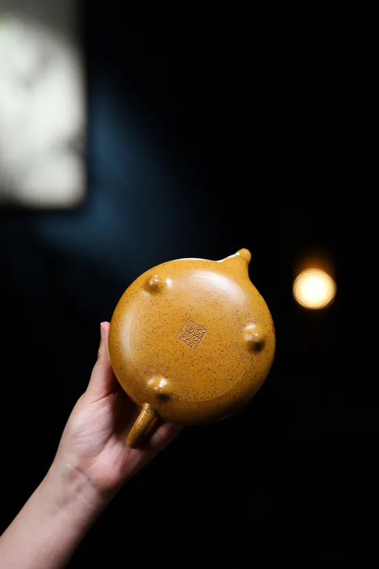 Premium Yixing Zisha Teapot | Handcrafted by National Craft Artist Yang Junbao 6