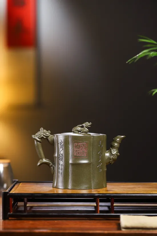 Zisha Teapots: Qi Tun Shan He | 3000 CNY 2