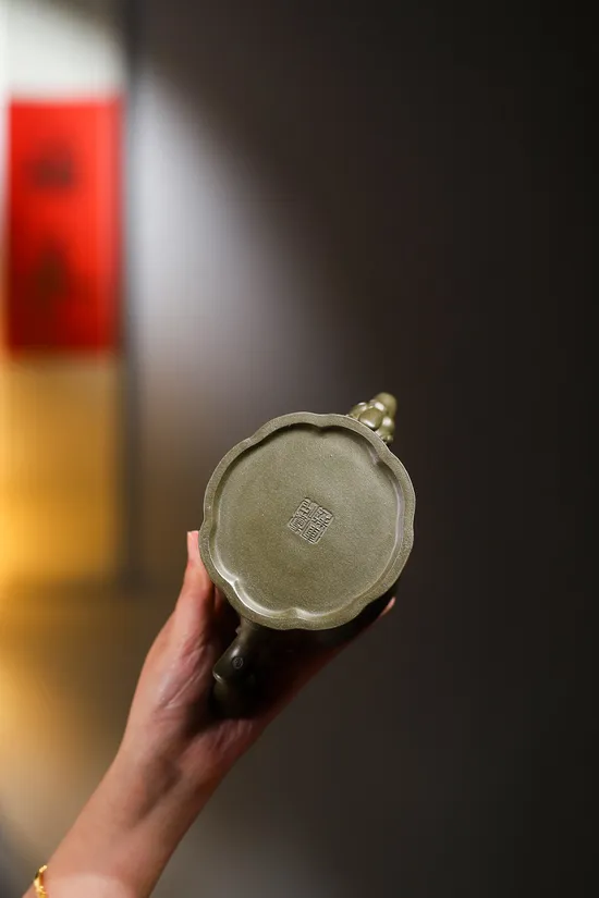 Zisha Teapots: Qi Tun Shan He | 3000 CNY 5