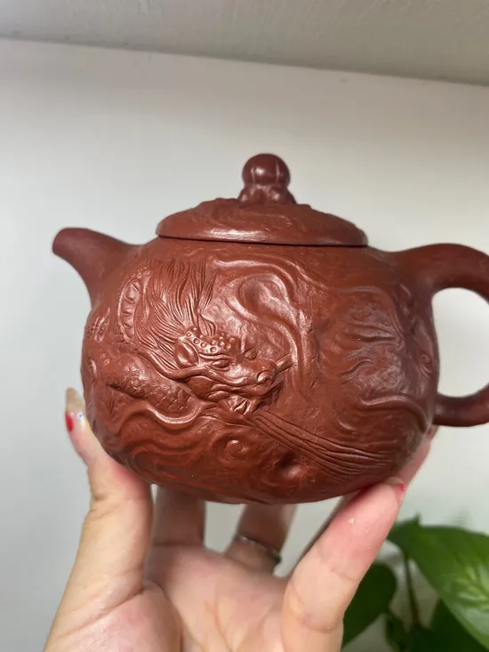Authentic Yixing Zisha Teapot | Hongni Clay | Best Price 1
