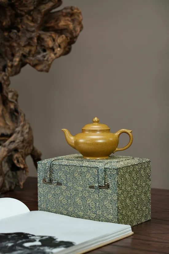 Authentic Yixing Zisha Teapot | Golden Duan Kiln Clay | Handcrafted 1