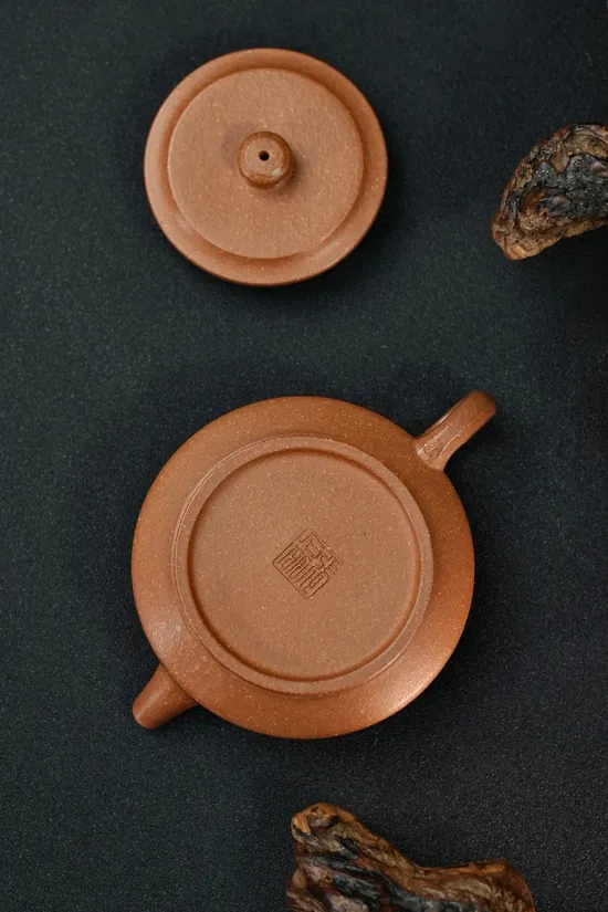 Zisha Teapots: premium old duan clay | 1200 CNY 9