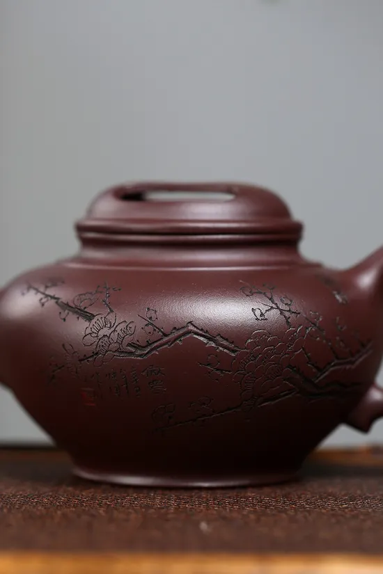 Zisha Teapots: Niu Gai Xiao Ying | 1500 CNY 1