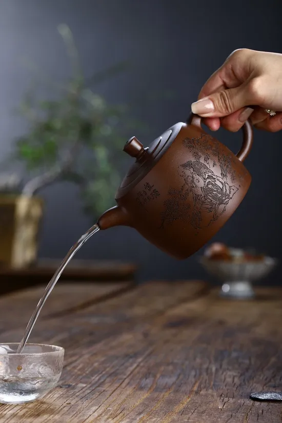 Premium Yixing Zisha Teapot: Double Craftsmanship & Certification 4