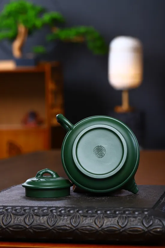 Premium Yixing Zisha Teapot | Handcrafted Bamboo Design & Rare Clay 4