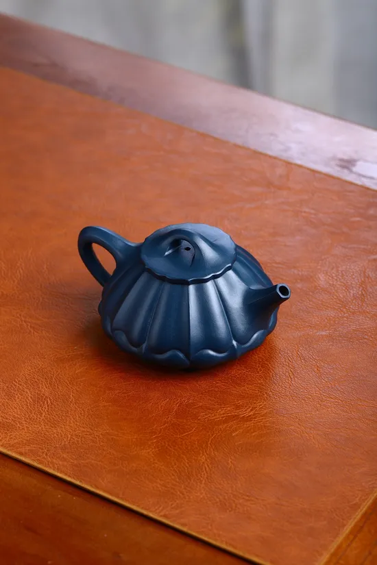 Premium Yixing Zisha Teapot Handcrafted Artisan Pottery 2