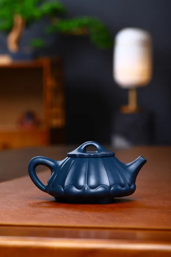 Premium Yixing Zisha Teapot Handcrafted Artisan Pottery 7