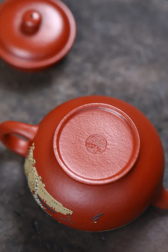 Yixing Zisha Teapot | Handcrafted Purple Clay Artisan Teapot 1
