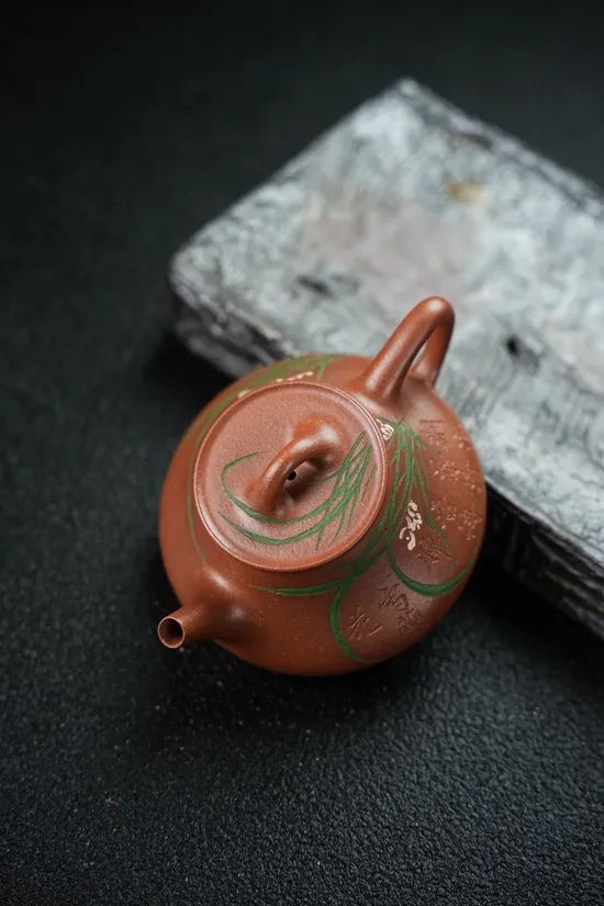Authentic Yixing Zisha Teapot | Handcrafted Clay Pottery 5