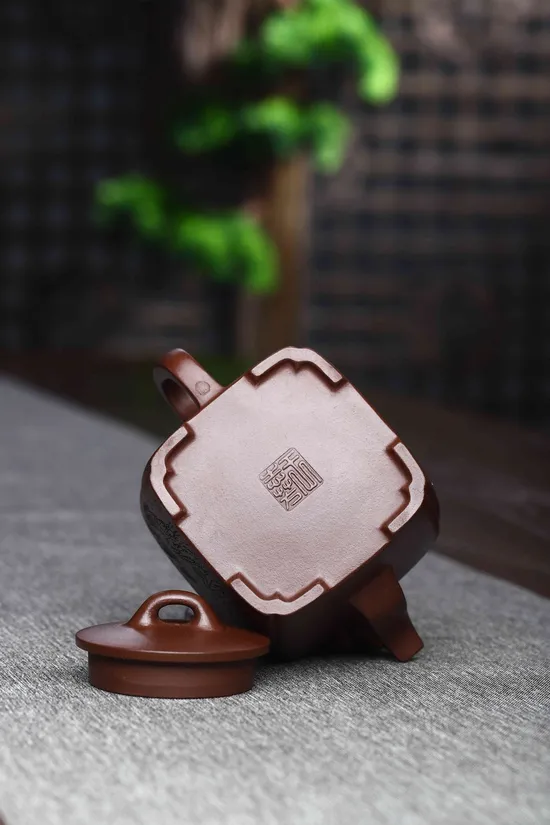 Zisha Teapots: Square Heart of Orchid | 2100 CNY 2