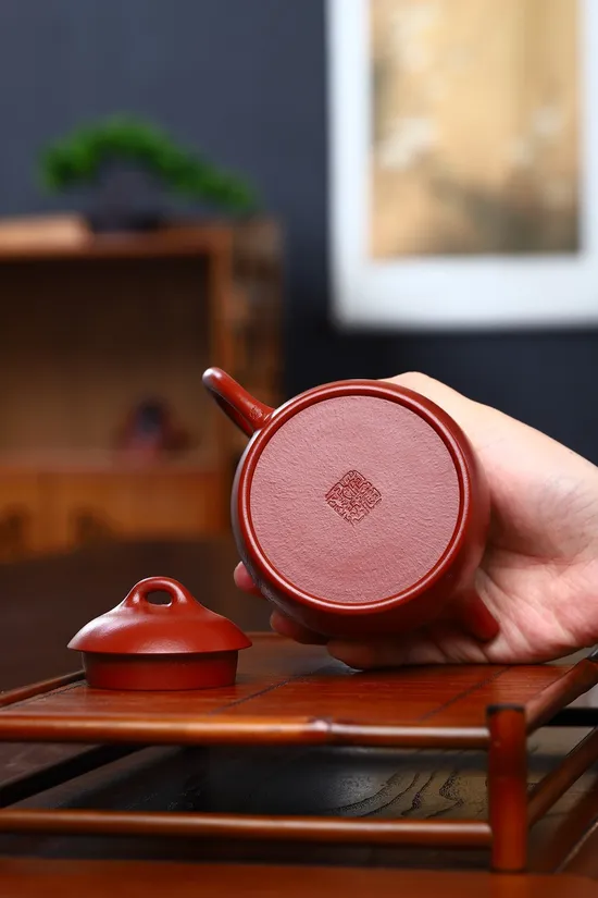 Yixing Zisha Teapot | Handcrafted Rose Design | Qin Quan Collection 4