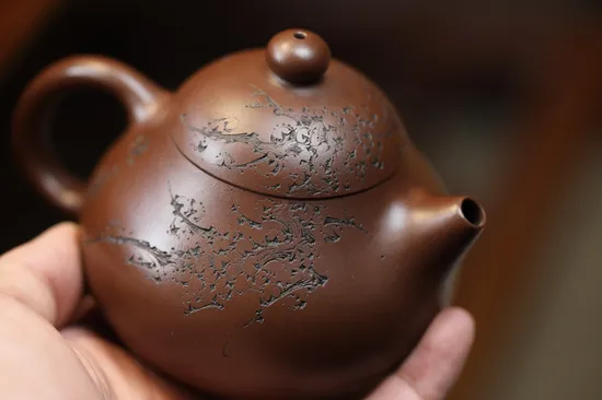Premium Yixing Clay Teapot | Handcrafted Artisan Teapot for Tea Lovers 1
