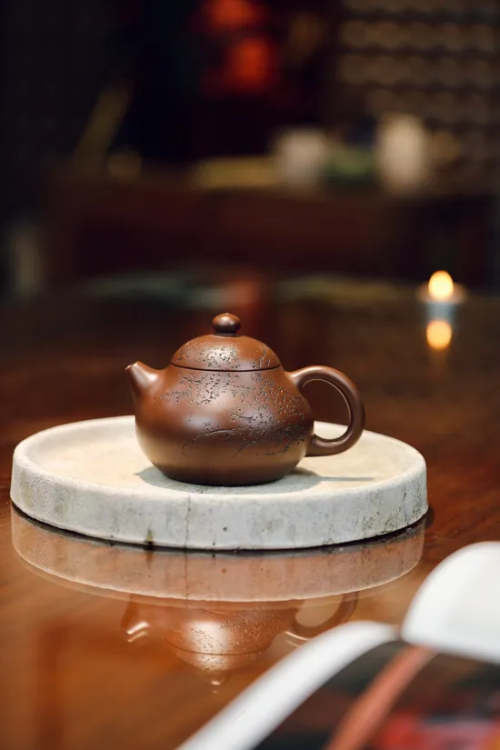 Premium Yixing Clay Teapot | Handcrafted Artisan Teapot for Tea Lovers 5