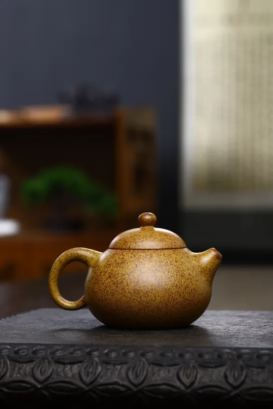 Premium Yixing Zisha Teapot Handcrafted | Dragon Bone Clay Artistry 6
