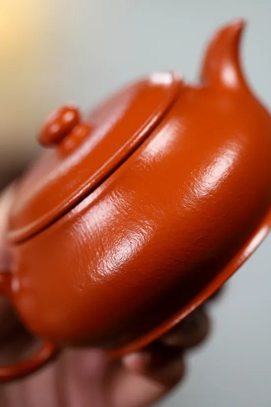 Handcrafted Yixing Purple Clay Teapot | Rare Minglu Design 1