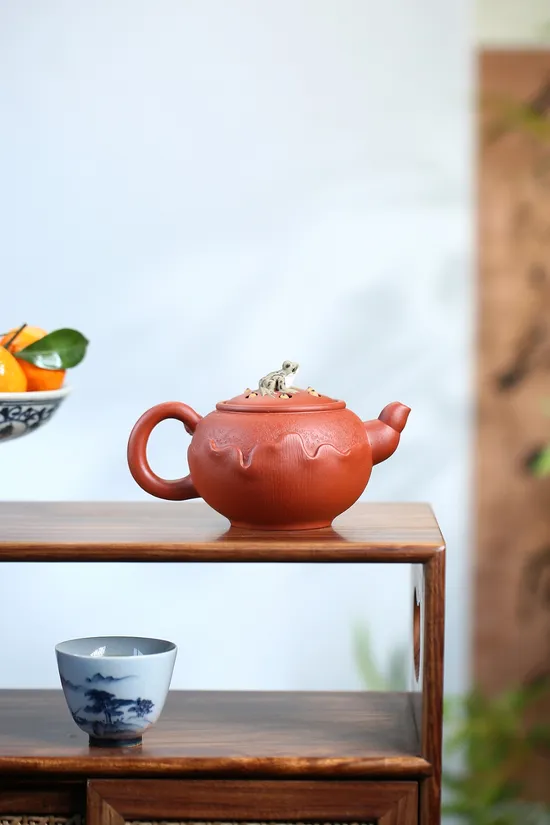 Handcrafted Yixing Clay Teapot - Artisan Ceramic Teapots 3