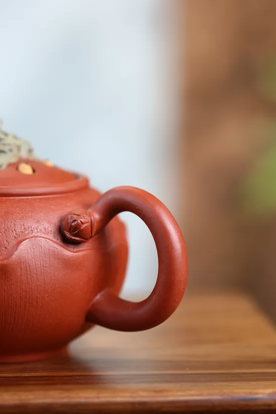 Handcrafted Yixing Clay Teapot - Artisan Ceramic Teapots 6