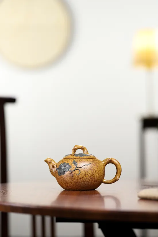 Yixing Zisha Teapot | Handcrafted Purple Clay Art | Grape Design 3