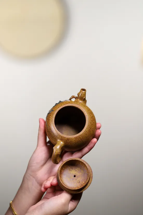 Yixing Zisha Teapot | Handcrafted Purple Clay Art | Grape Design 5