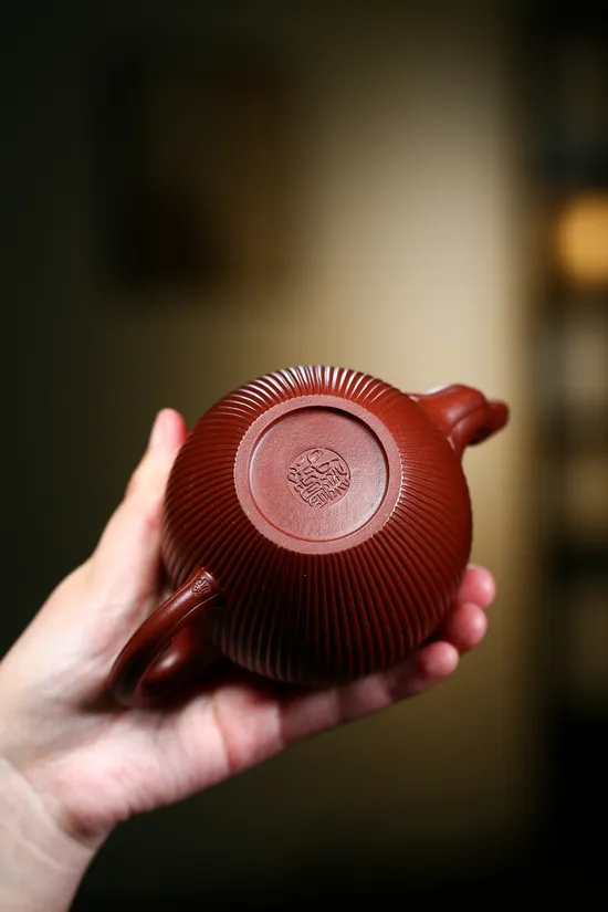 Handcrafted Yixing Dragon Blood Clay Teapot | Artisan Zisha Pottery 5