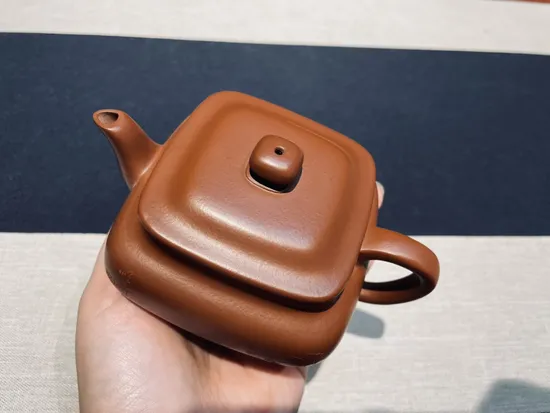 Yixing Zisha Teapot | Handcrafted Artisan Clay Teapots 4
