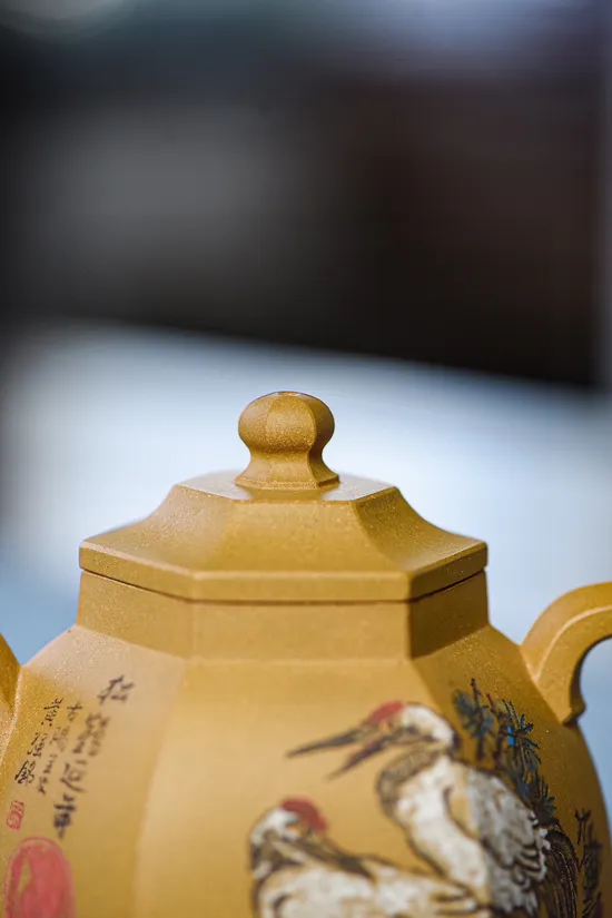 Yixing Zisha Teapot: Golden Duanni Clay, Fang Qinhua Handcrafted Collectible 7