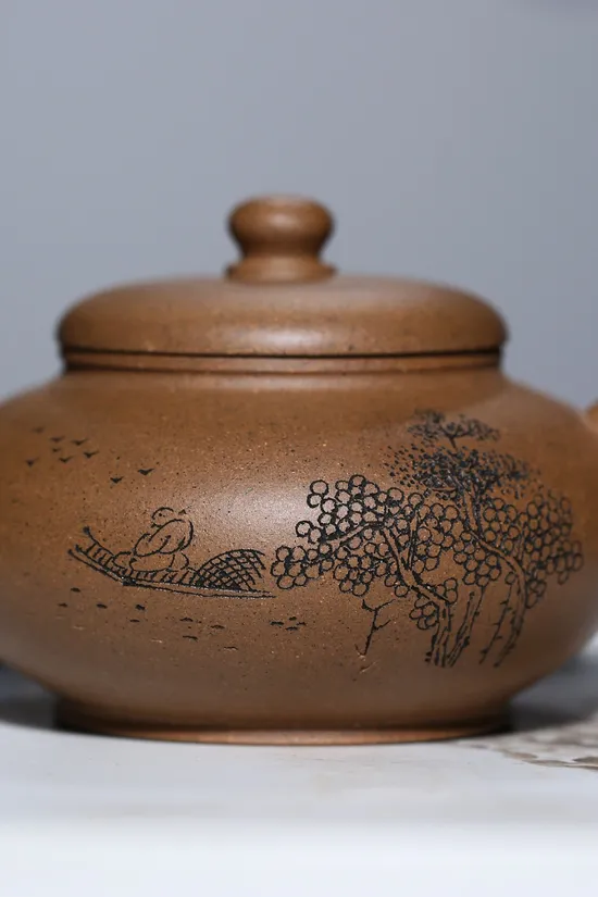 Yixing Zisha Teapot | Handcrafted Purple Clay Artistry 5