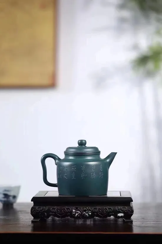 Premium Yixing Zisha Clay Teapot - Artisan Crafted, Collector's Choice 6