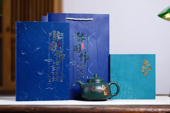 Premium Yixing Zisha Teapot - Handcrafted Collectible Artistry 5