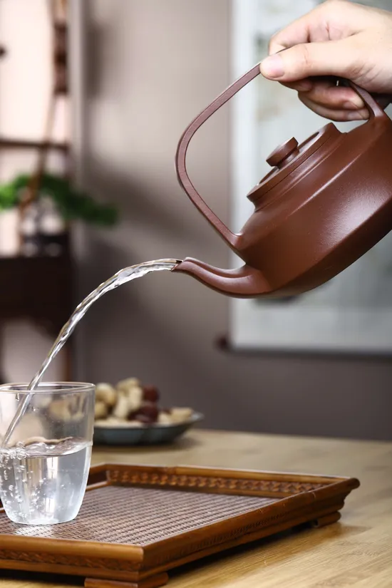 Zisha Teapots: Raised Wall and Handle | original mine No. 4 well bottom clay 3