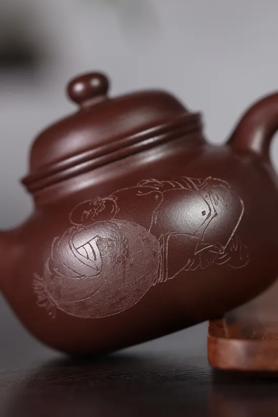 Premium Yixing Teapot Handcrafted by Master Jiang Qiren 2