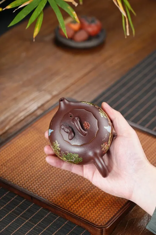 Zisha Teapots: National-level Artist Fan Jianxin | Aged Zini Clay | Squirrel & Grapevine Design 1