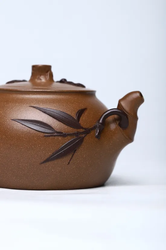 Yixing Zisha Teapot Masterpiece - Collector's Artisan Craft, Vintage Clay 7