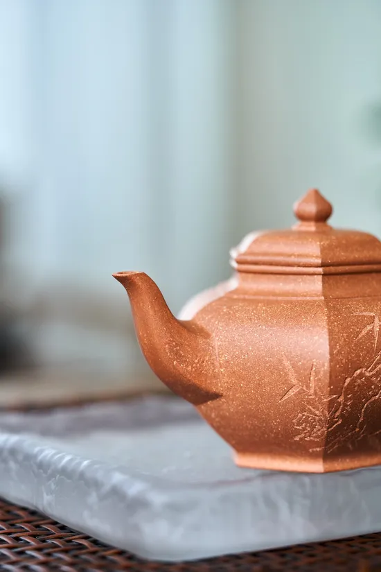 Yixing Zisha Clay Teapot | Premium Handcrafted Teapot 2