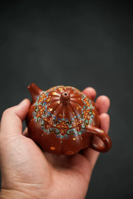 Zisha Teapots: premium Zhu Ni clay | hand-painted cloisonné decorations 4