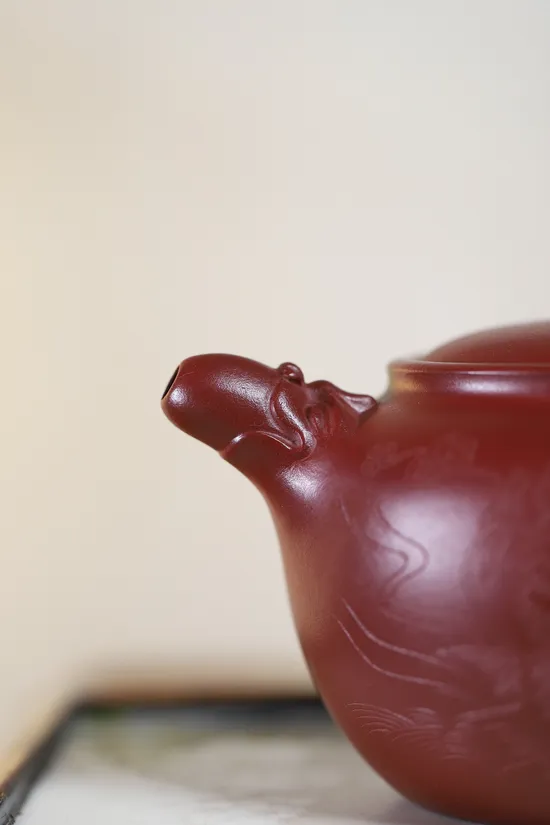 Premium Yixing Zisha Teapot: Golden Dragon Design, Artistic Clay Craftsmanship 6
