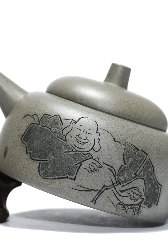 Yixing Zisha Teapot | Handcrafted Purple Clay Teapot by Artist Wang Yali 5