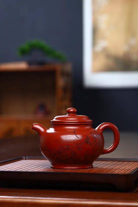 Yixing Zisha Duo Zhi Teapot - Collectible Masterpiece 4