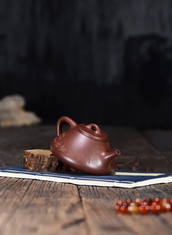 Collectible Yixing Clay Teapot | Fang Qinhua Handcrafted Zisha Art 4