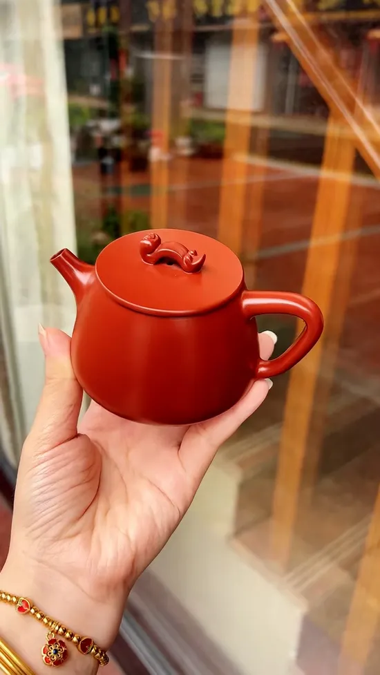 Yixing Clay Teapot | Handcrafted Ceramic Artisan Teapot 1