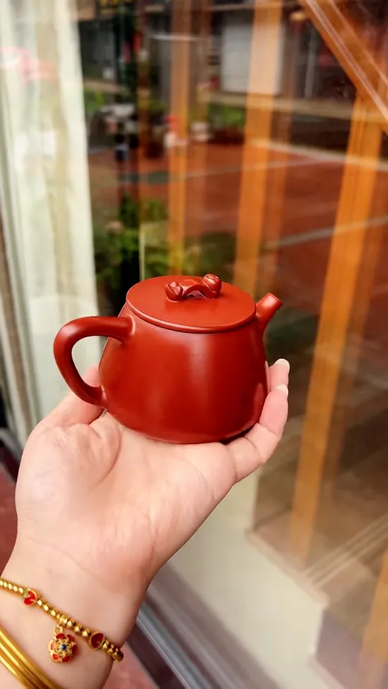 Yixing Clay Teapot | Handcrafted Ceramic Artisan Teapot 2