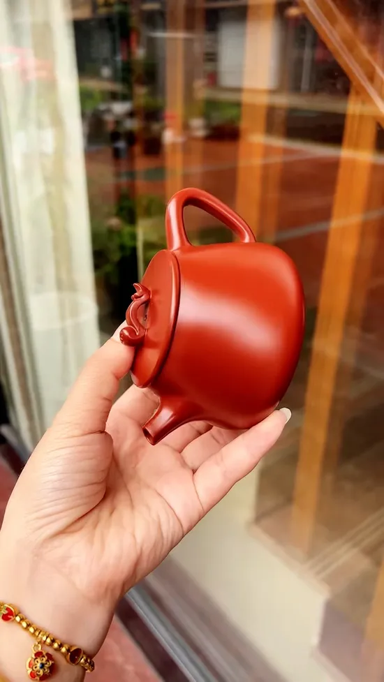 Yixing Clay Teapot | Handcrafted Ceramic Artisan Teapot 3