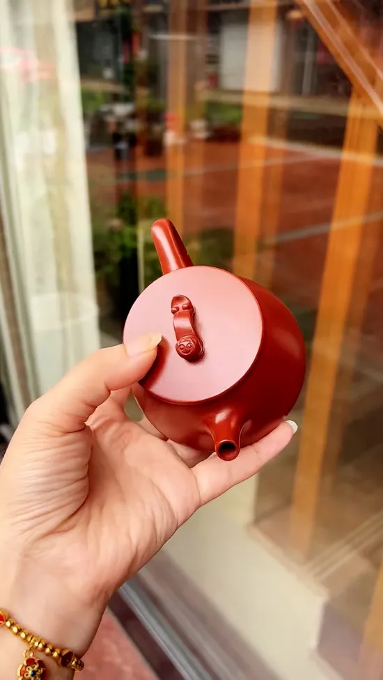Yixing Clay Teapot | Handcrafted Ceramic Artisan Teapot 4