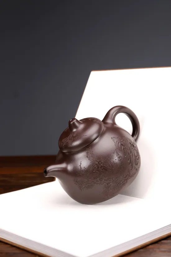 Premium Yixing Purple Clay Teapot | Handcrafted Artisan Pottery 7