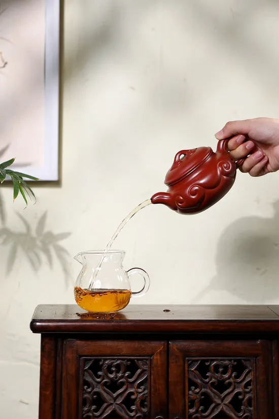 Handcrafted Yixing Clay Teapot | Artisan Zisha Pottery 4