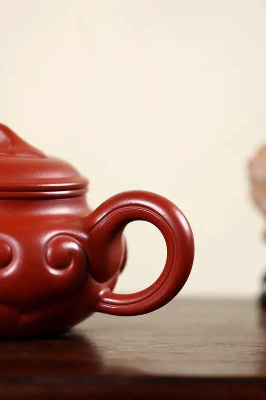 Handcrafted Yixing Clay Teapot | Artisan Zisha Pottery 6
