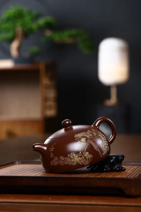Premium Yixing Clay Teapot: Master Zhou Xinyuan’s Collectible Artwork 1