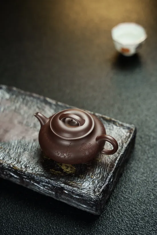 Yixing Zisha Teapot | Handcrafted Artisan Purple Clay Teapot 4