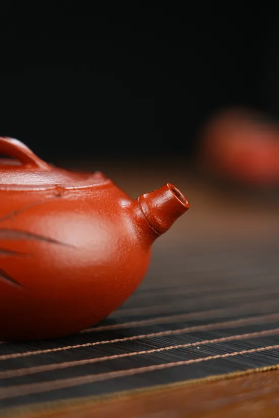 Yixing Zisha Teapot | Collectible Handcrafted Clay Artistry 2