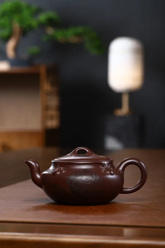Premium Yixing Zisha Teapot | Handcrafted Clay Teapot | Yang Hongwei 4